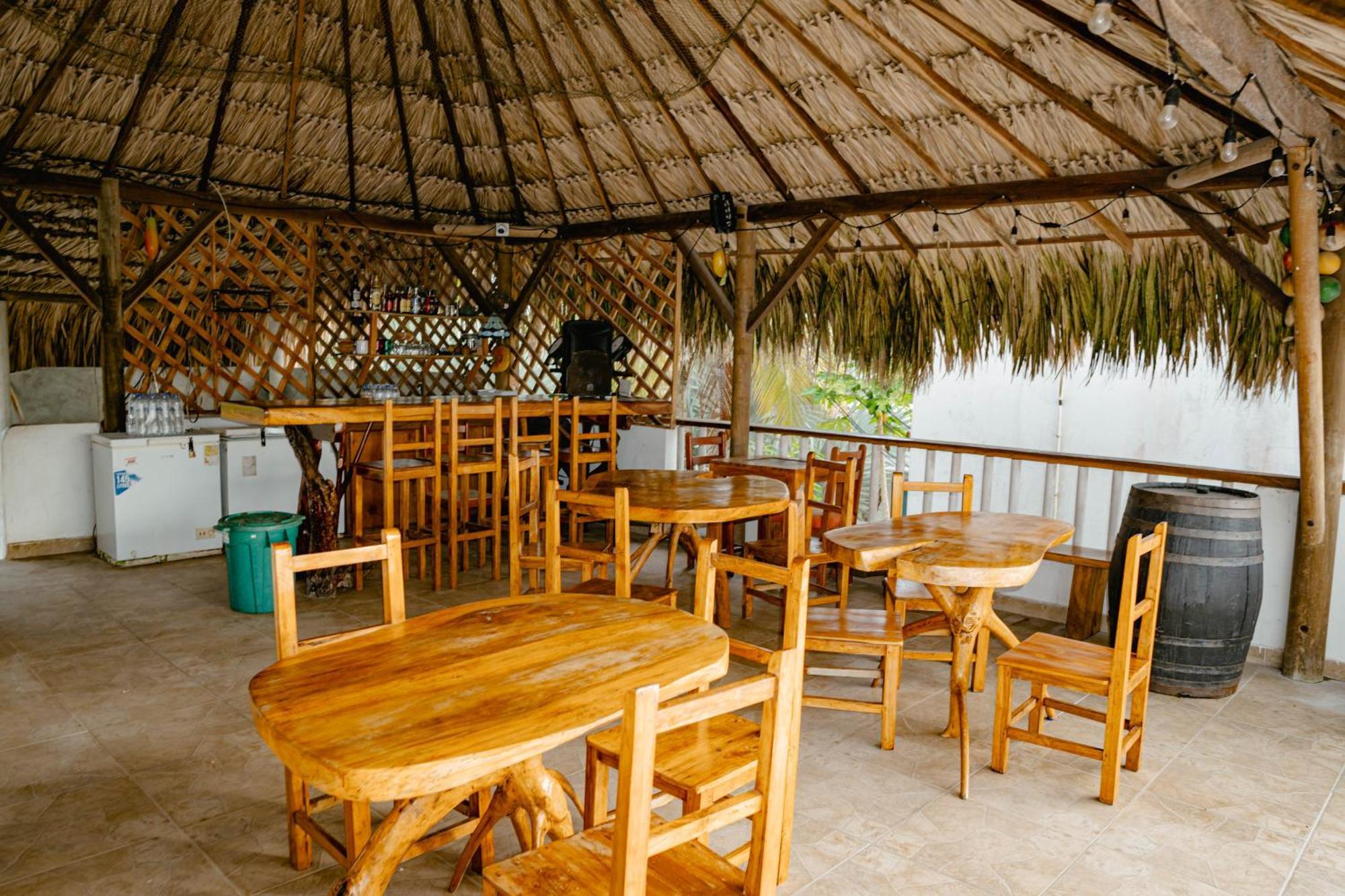 Apartahotel Caribbean Town Tolú